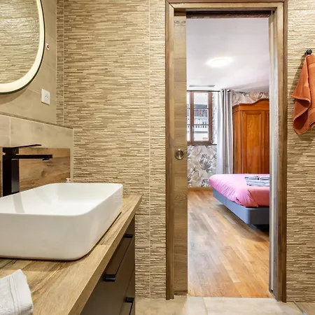 Apartament Climatise, 4 Parentales Et Grande Terrasse *