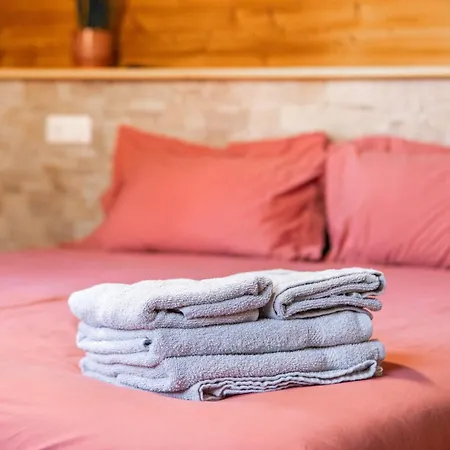 Apartament Climatise, 4 Parentales Et Grande Terrasse